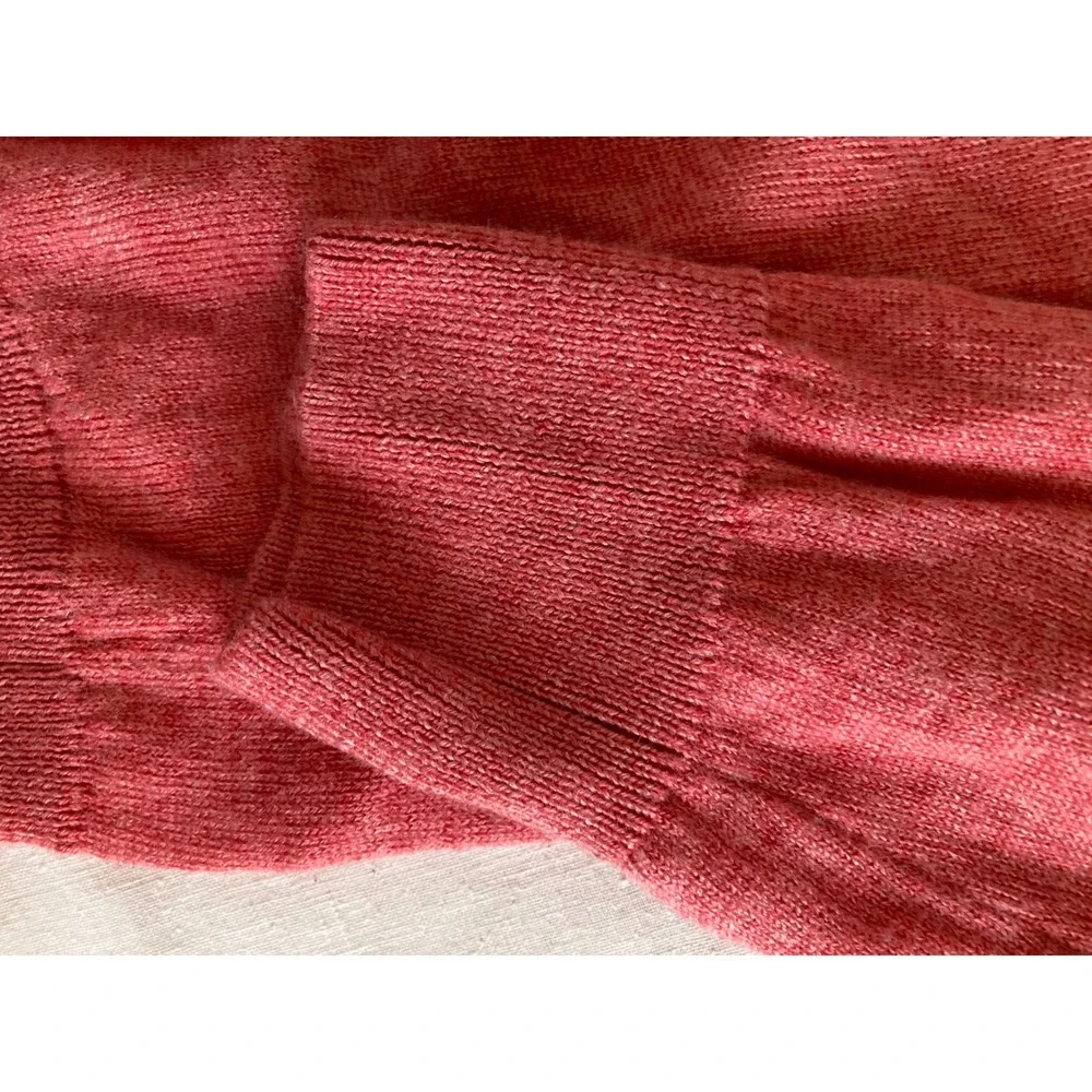 Raffi  Mens Extra Fine Merino Wool V-Neck Sweater Coral Pink Large